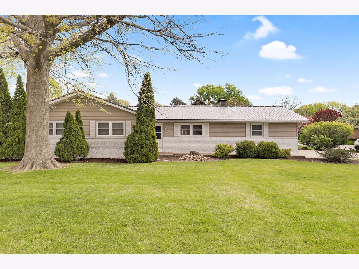 Homes Sold Rolling Acres Champaign Illinois, 3610 Meadow