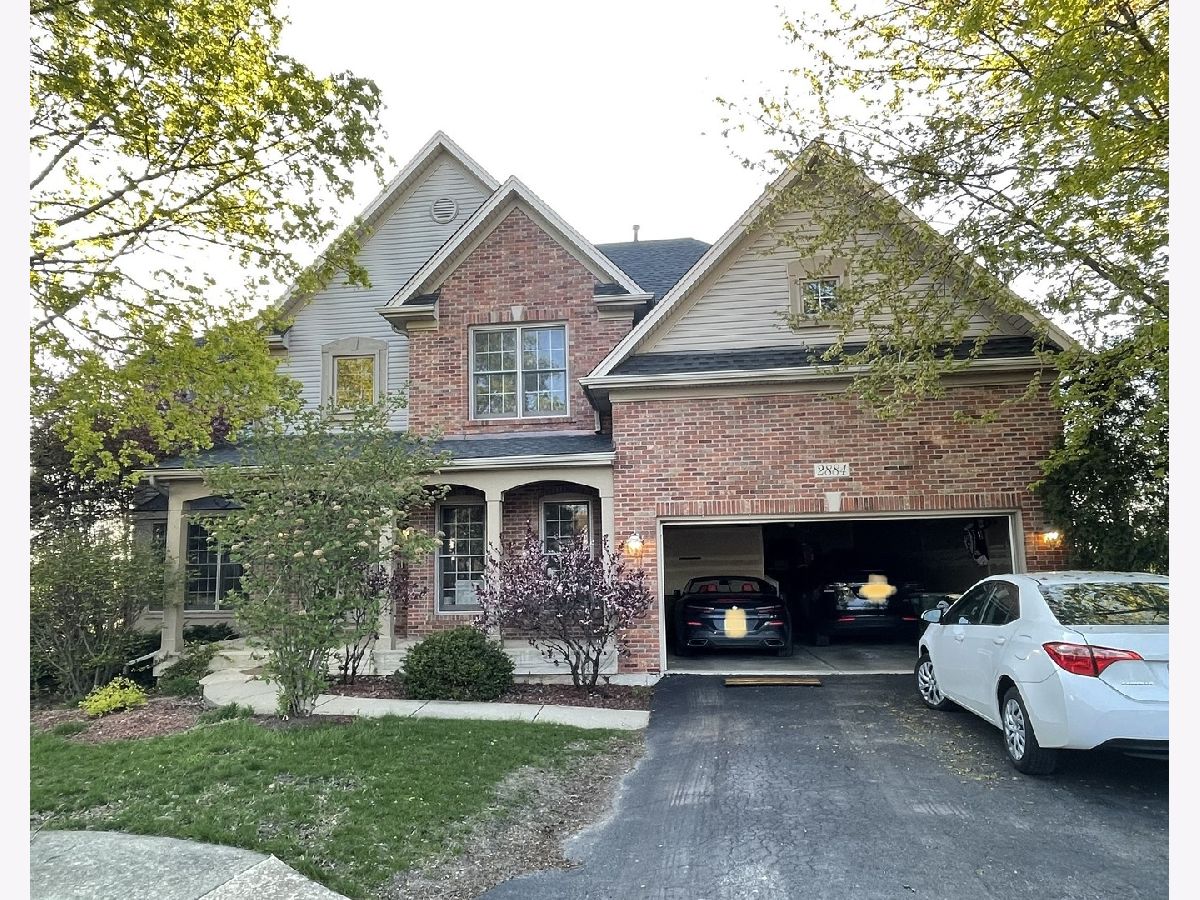 Homes Rented Oakhurst North Aurora Illinois, 2884 Riverstone
