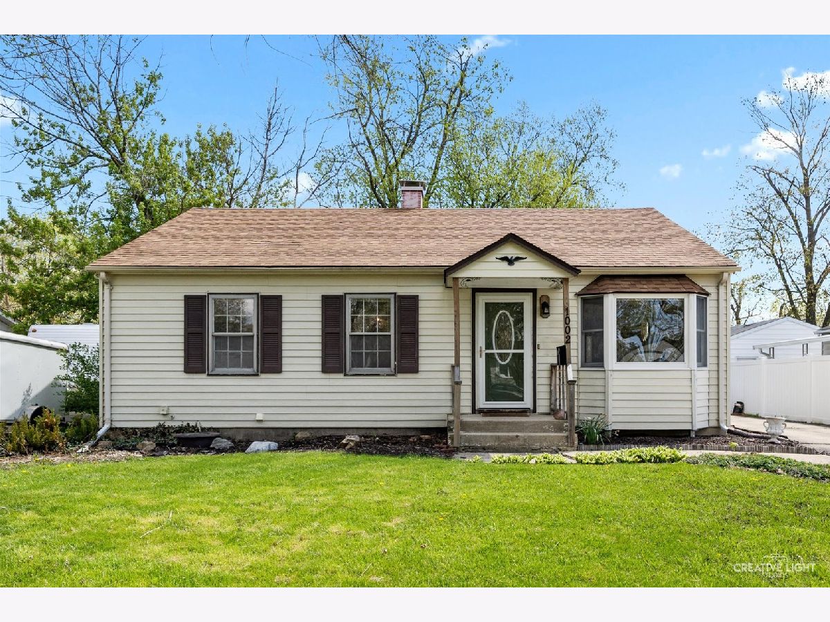 Homes Sold Bridalwreath Joliet Illinois, 1002 Pearson