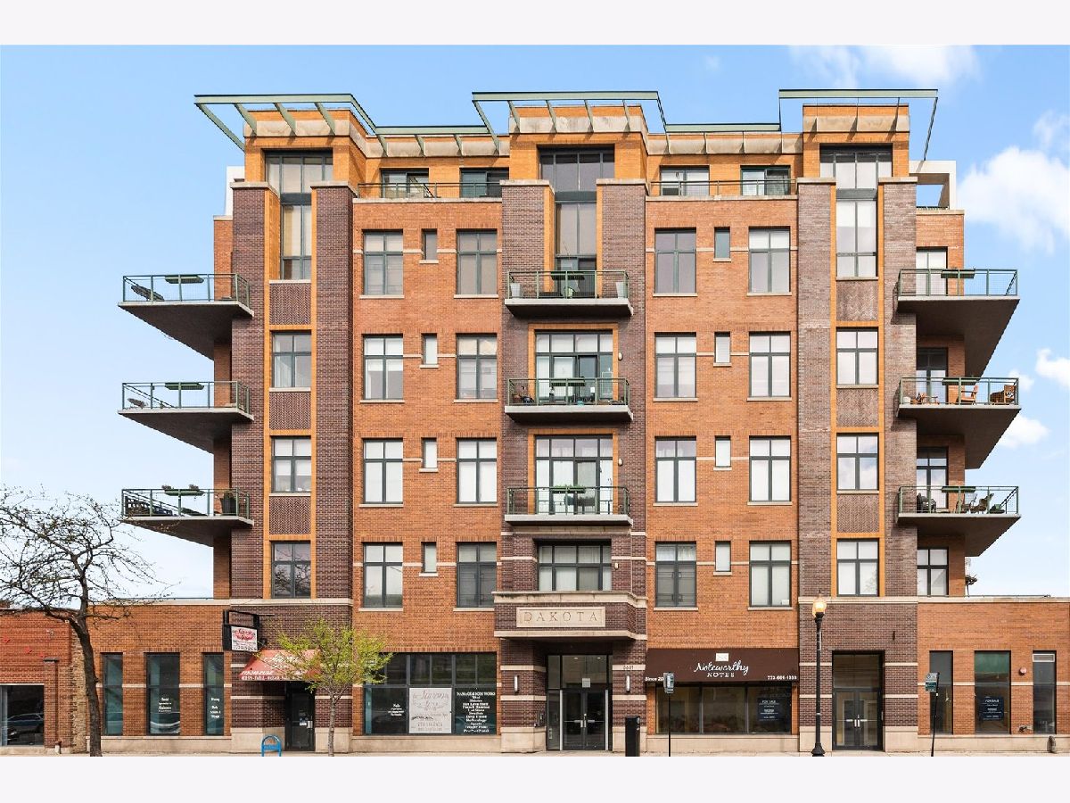 Condominiums Sold Dakota Lofts Chicago Illinois, 3631 Halsted