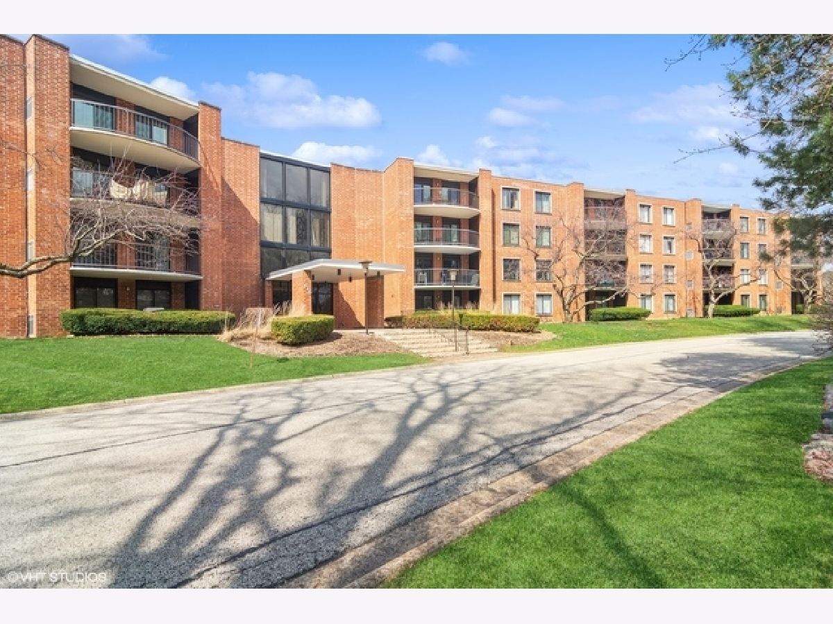 Condominiums Rented Dana Point Arlington Heights Illinois, 1615 Central