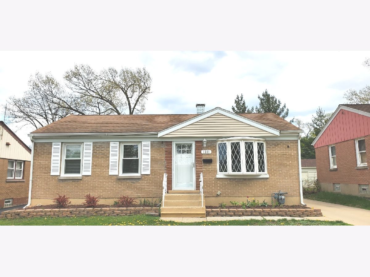  Rented Berkeley Illinois, 1241 Howard