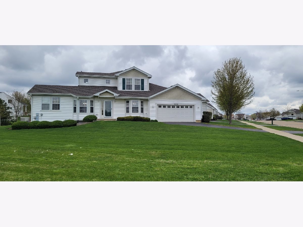  Sold Crest Hill Illinois, 20542 Mcgilvray