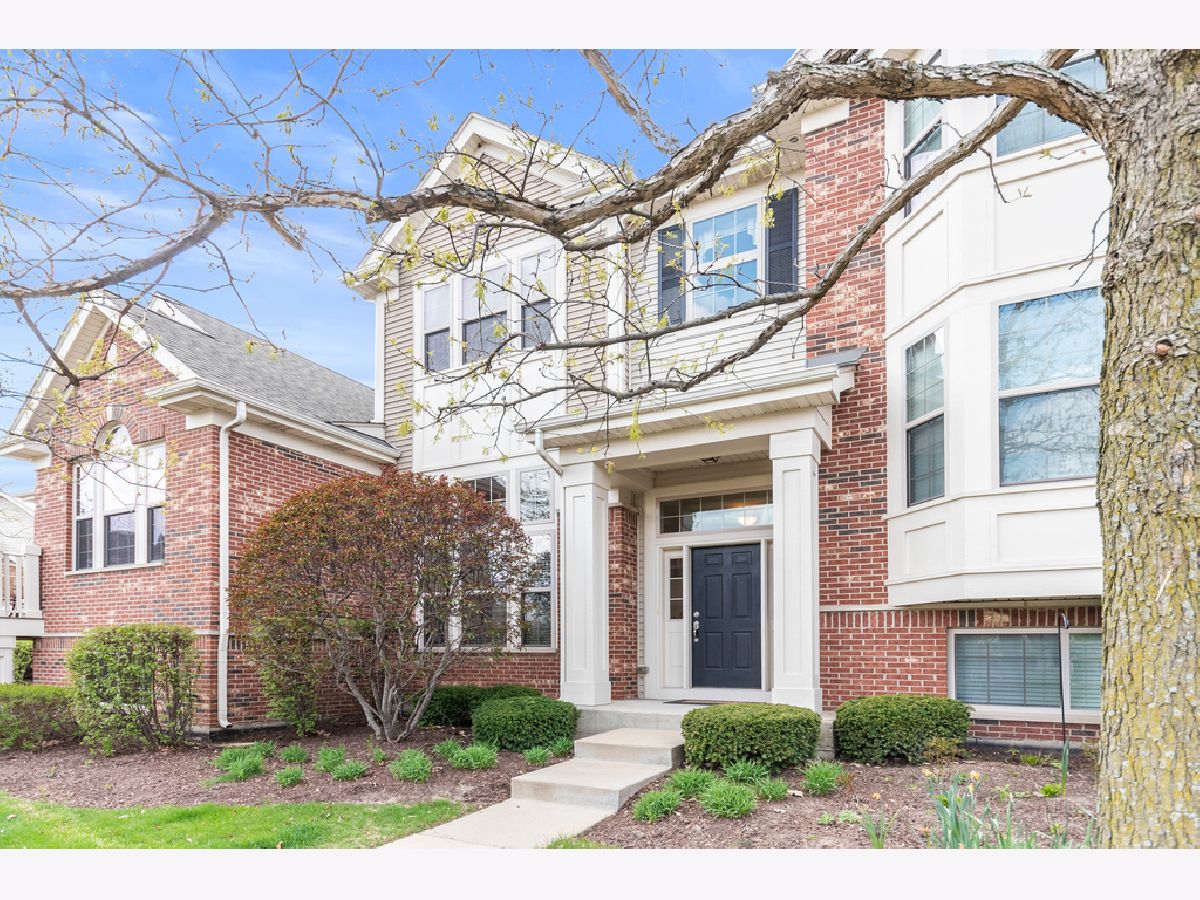 Townhomes Sold Shelburne Crossing Winfield Illinois, 0N052 Woodland