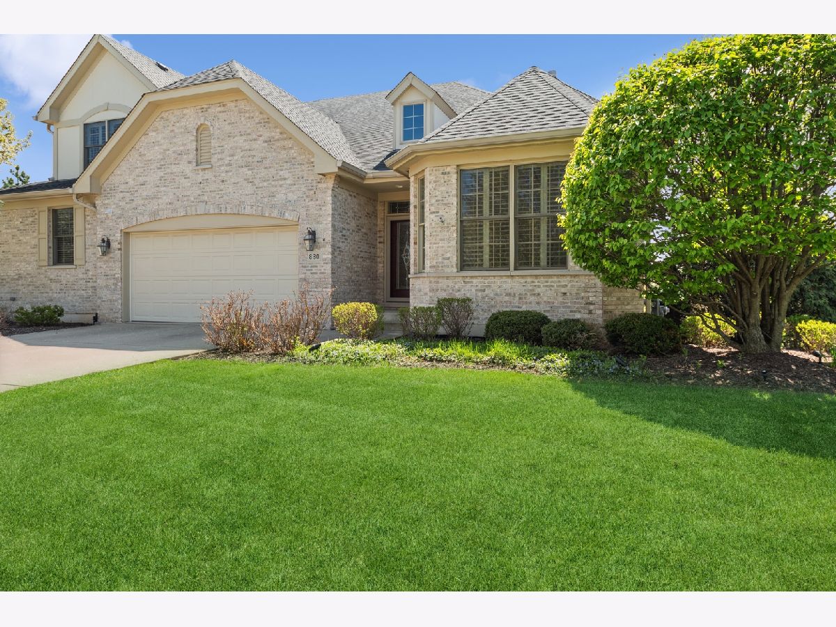 Townhomes Sold Woodglen Lemont Illinois, 880 Woodglen