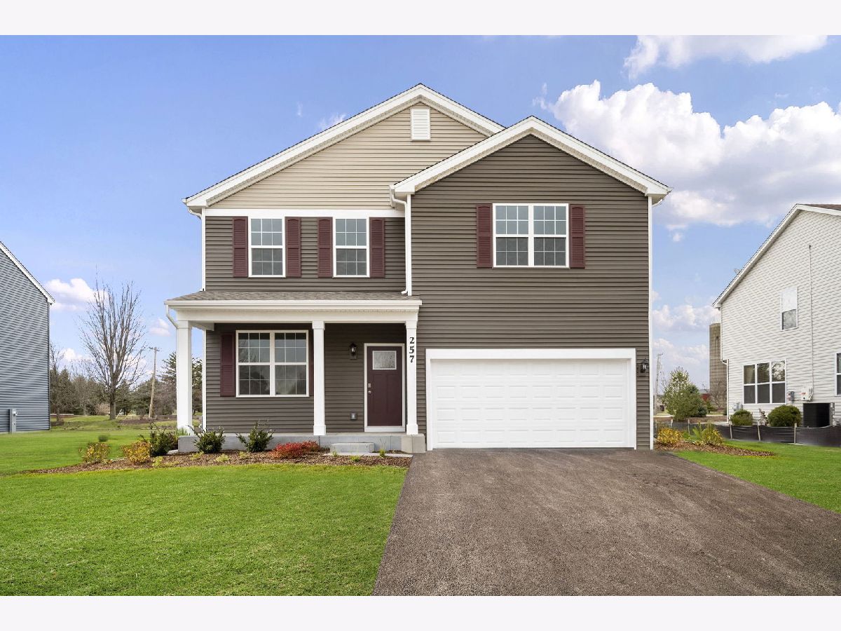 Homes & Townhomes Sold Ashcroft Place Oswego Illinois, 257 Ashcroft