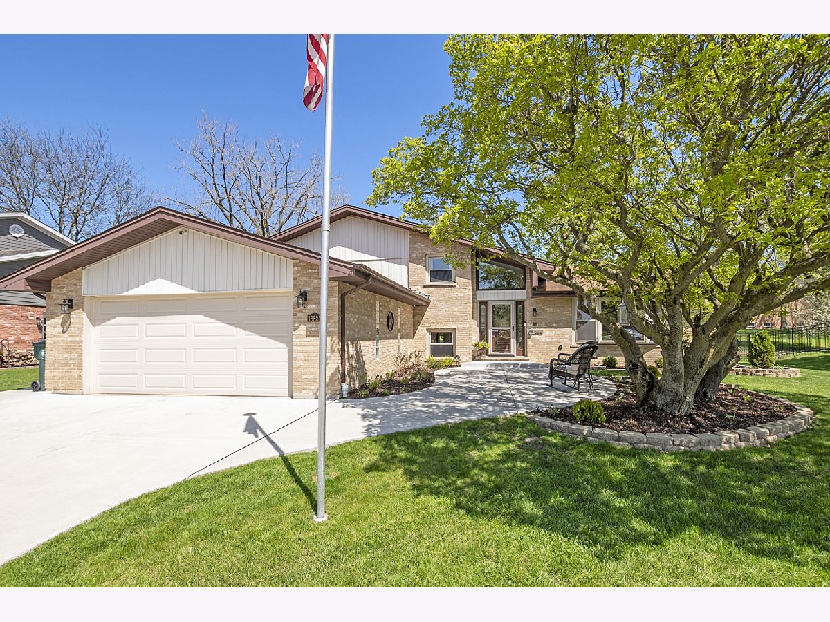 Homes Sold Orland Trails Orland Park Illinois, 13825 Natchez