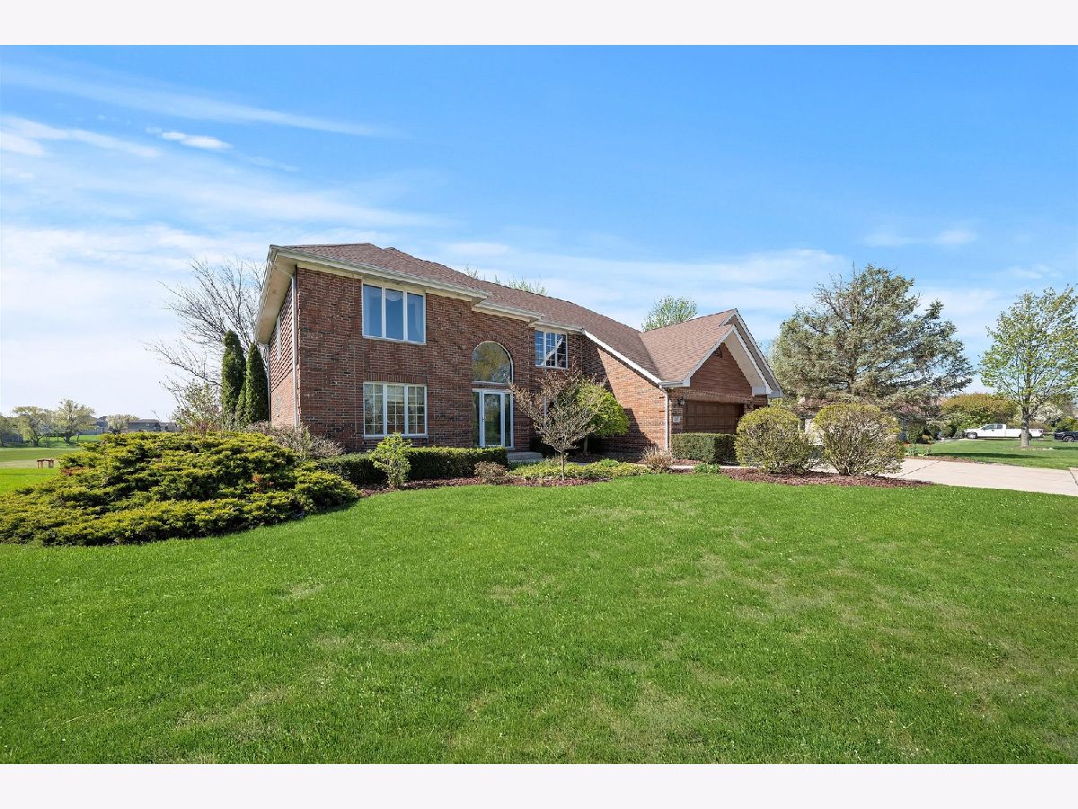 Homes Sold Meadowcrest Homer Glen Illinois, 12115 Tamarack