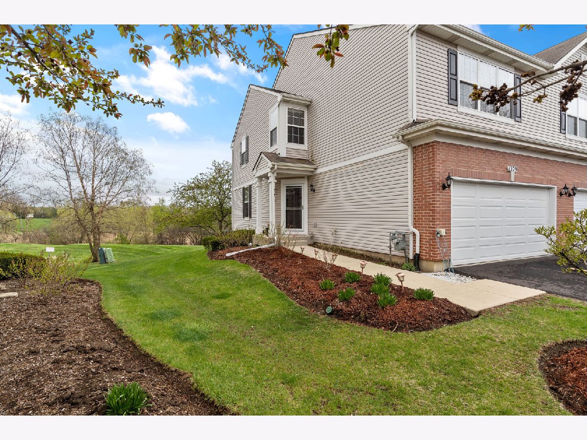 Townhomes Sold Fairfield Lakes Round Lake Illinois, 1329 Crane View