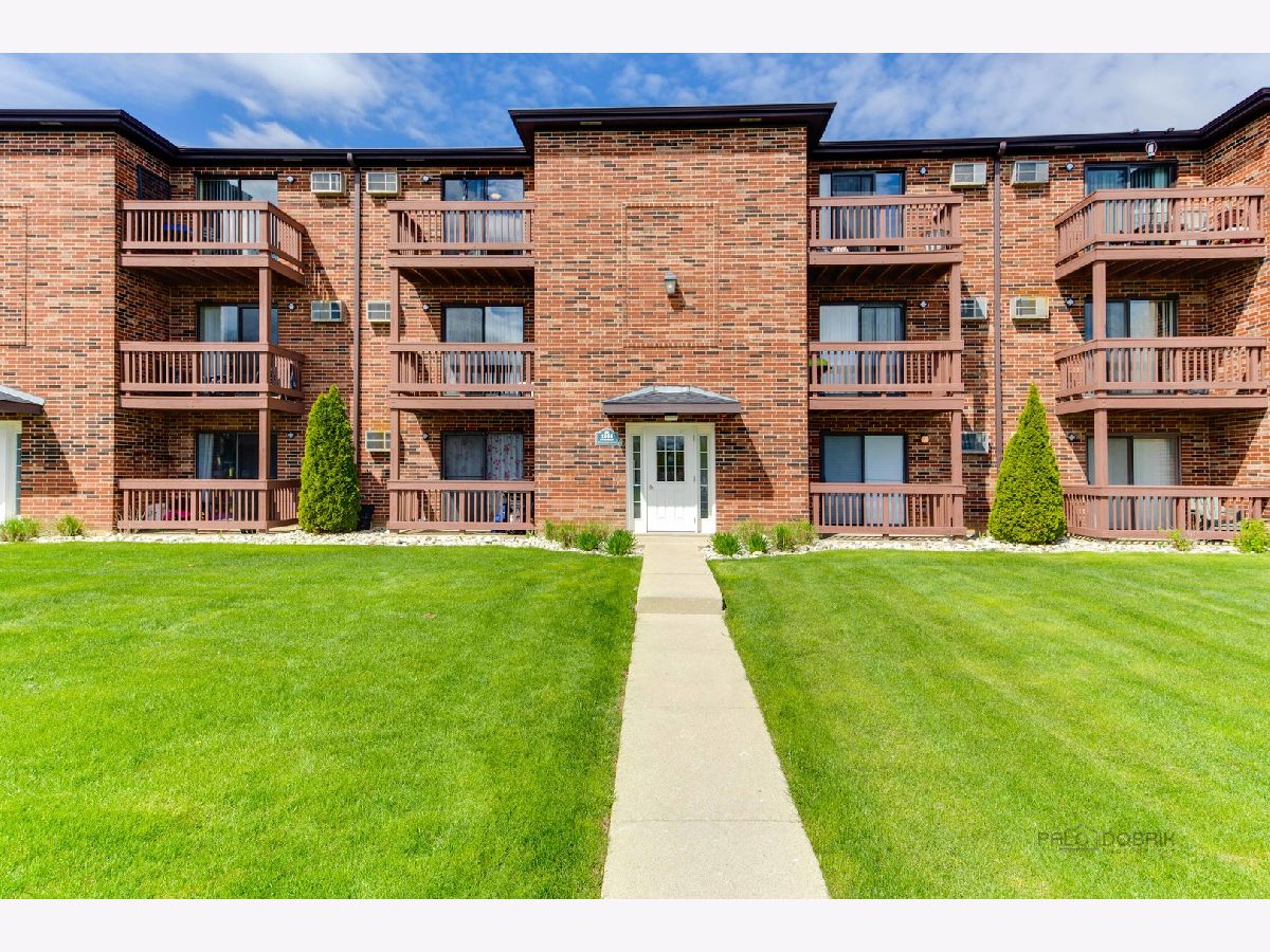 Condominiums Sold Evergreen Condominiums Glendale Heights Illinois, 1034 Spruce