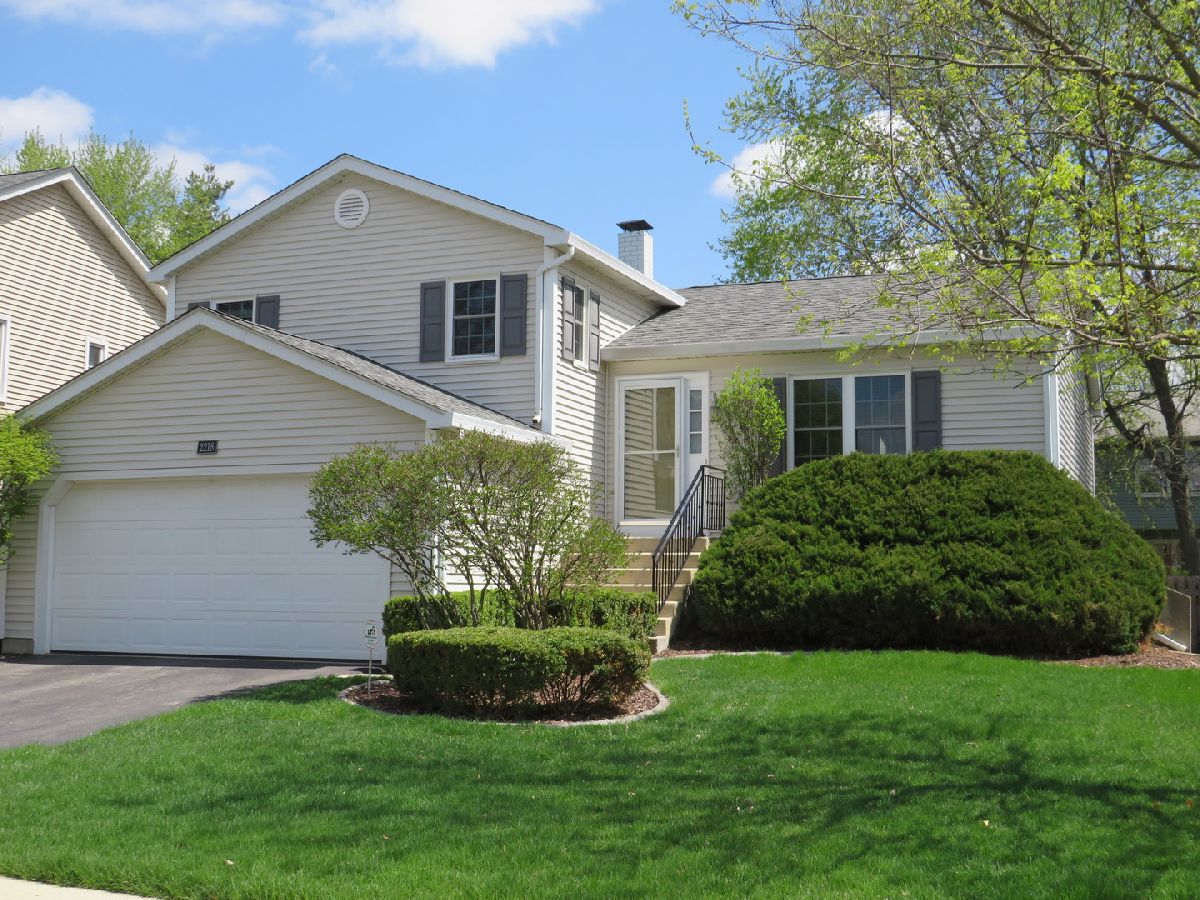 Homes Rented Cedar Glen Naperville Illinois, 2218 Gleneagles