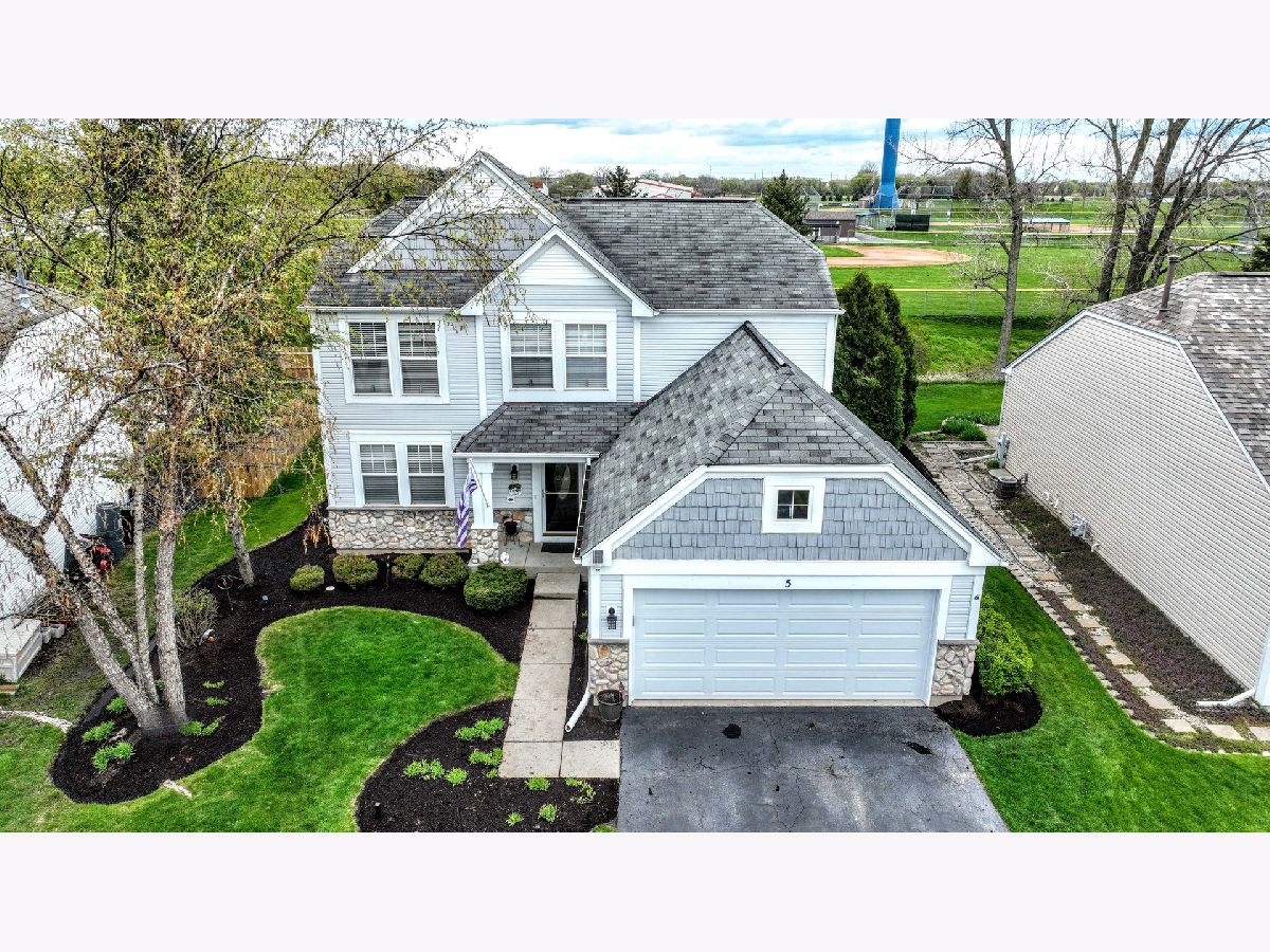 Homes Sold Regatta At Meadowbrook Lake In The Hills Illinois, 5 Raxburg