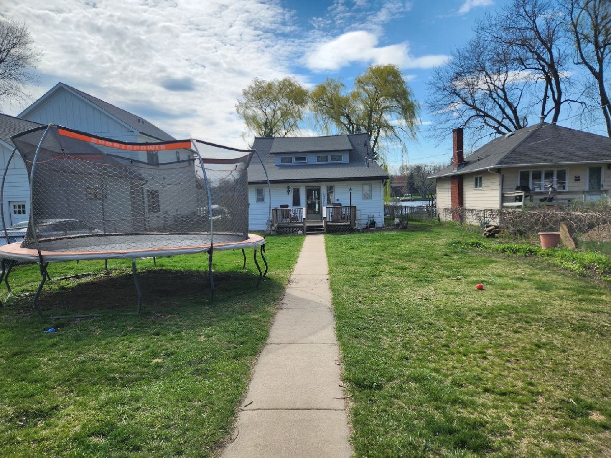 Homes Rented Fair Oaks Mchenry Illinois, 111 Emerald