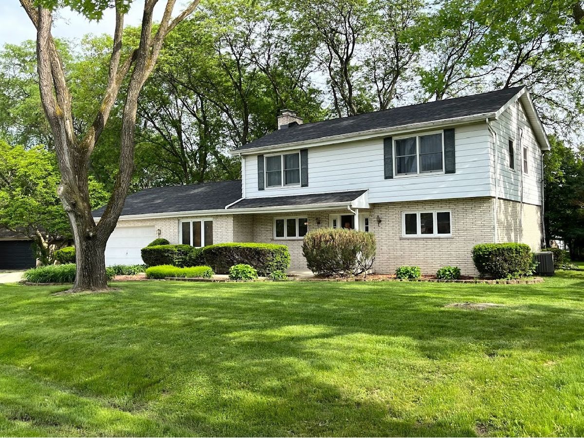 Homes & Condos & Townhomes Sold Brookeridge Downers Grove Illinois, 1113 86th