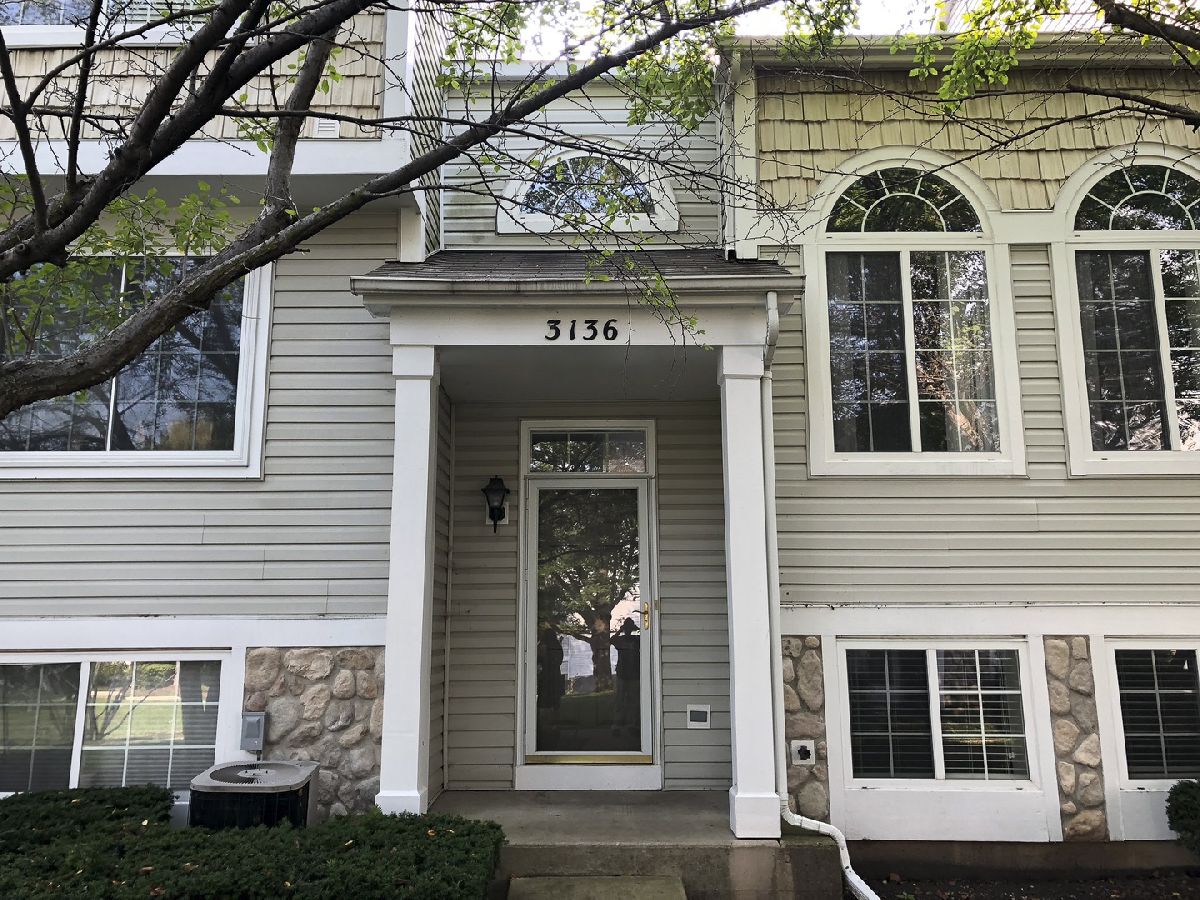 Townhomes Rented Coves Of Harbor Springs Aurora Illinois, 3136 Cambria