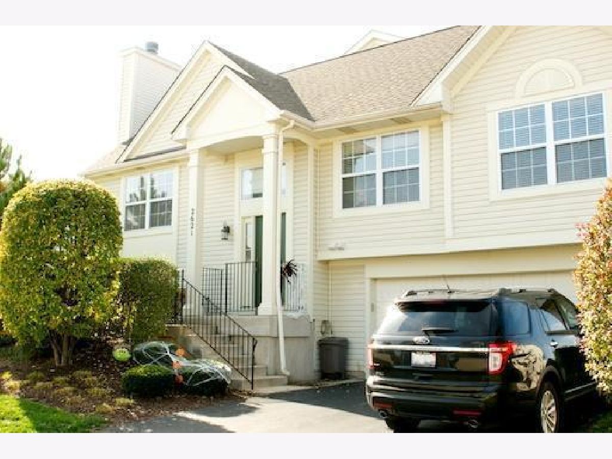 Homes & Townhomes & Condos Rented Aspen Falls Plainfield Illinois, 2621 Canyon
