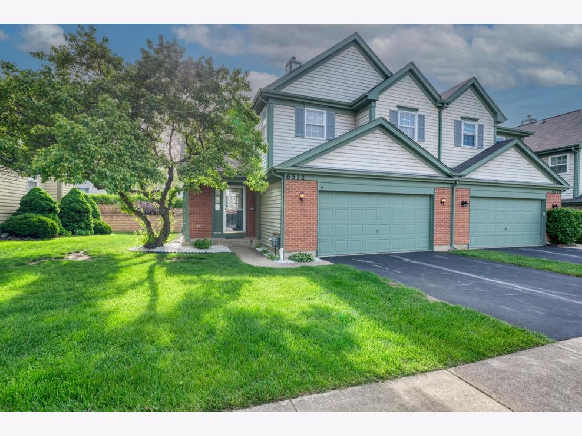 Townhomes Sold Kensington Place Downers Grove Illinois, 6512 Kensington