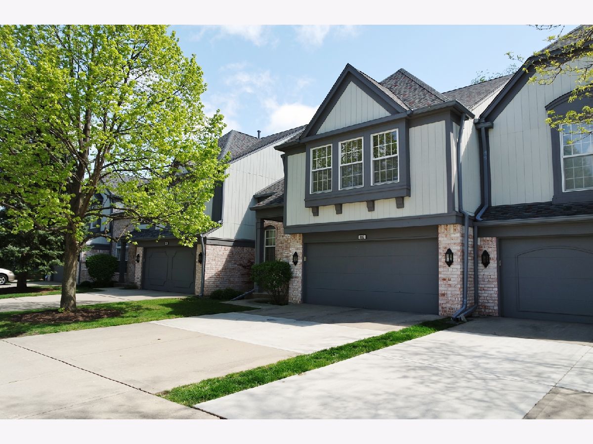 Townhomes Rented Cherbourg Buffalo Grove Illinois, 803 Marseilles