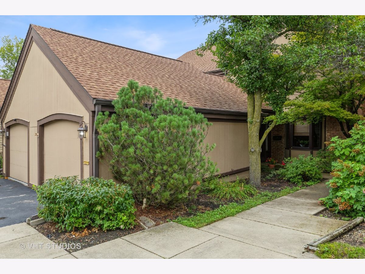 Townhomes & Homes Sold Crossings Buffalo Grove Illinois, 1295 Farnsworth