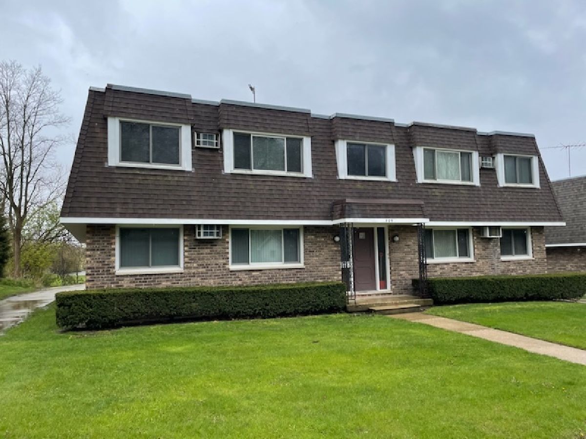 Homes & Condominiums Sold Lords Park Elgin Illinois, 809 Jefferson