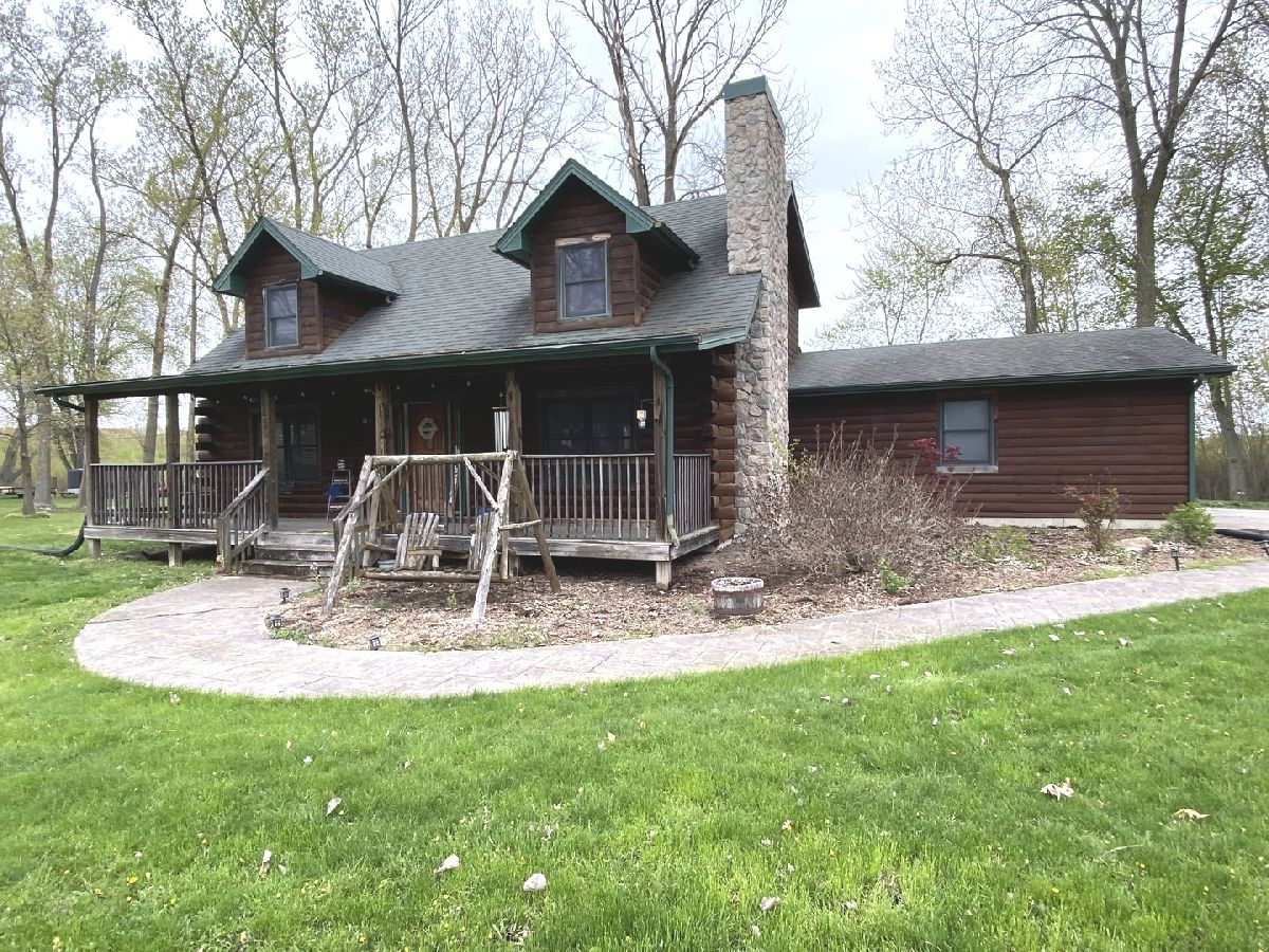 Homes Sold Oak Dale Acres Kankakee Illinois, 1218 Erickson