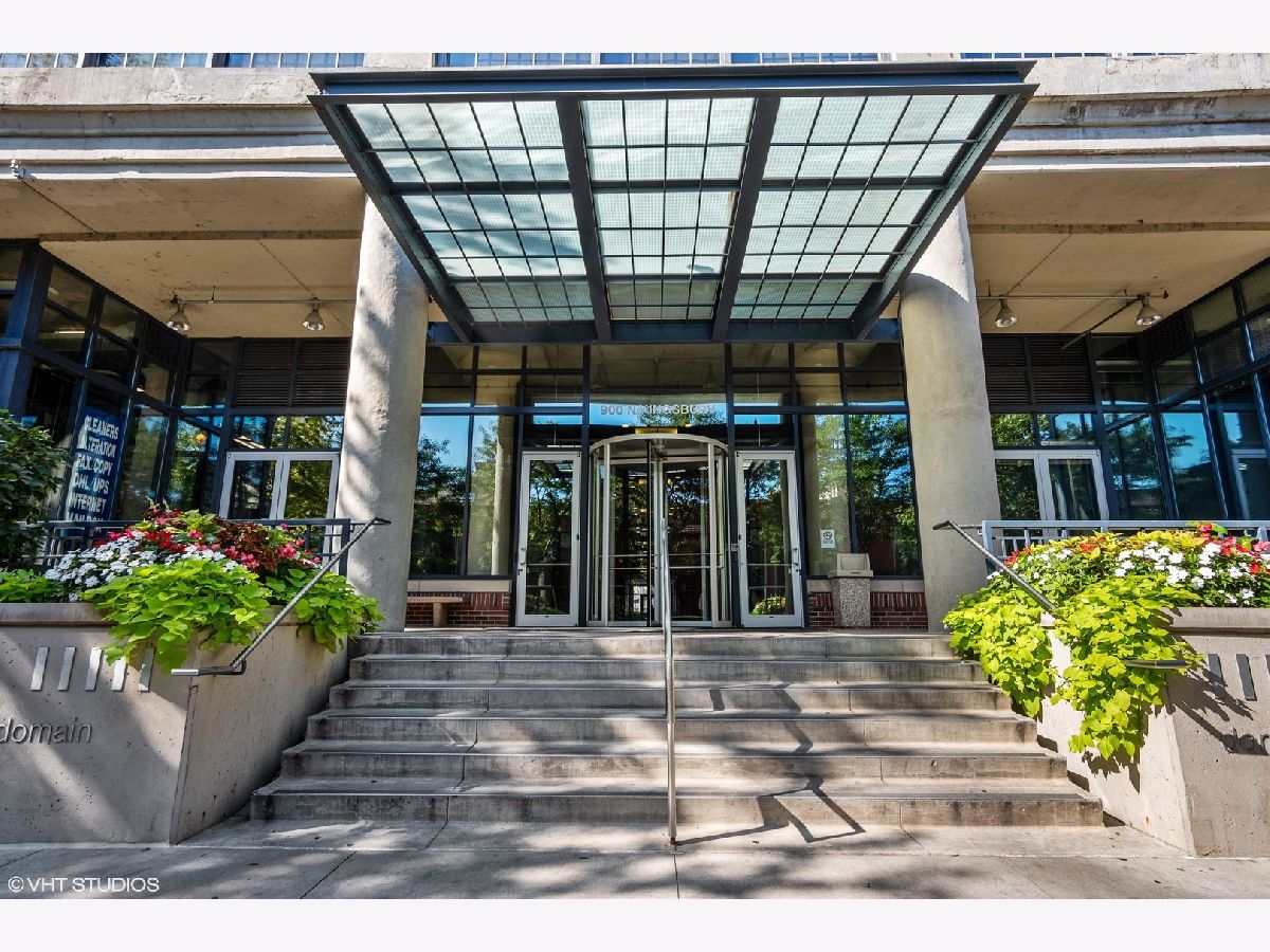 Condominiums Sold Domain Lofts Chicago Illinois, 900 Kingsbury