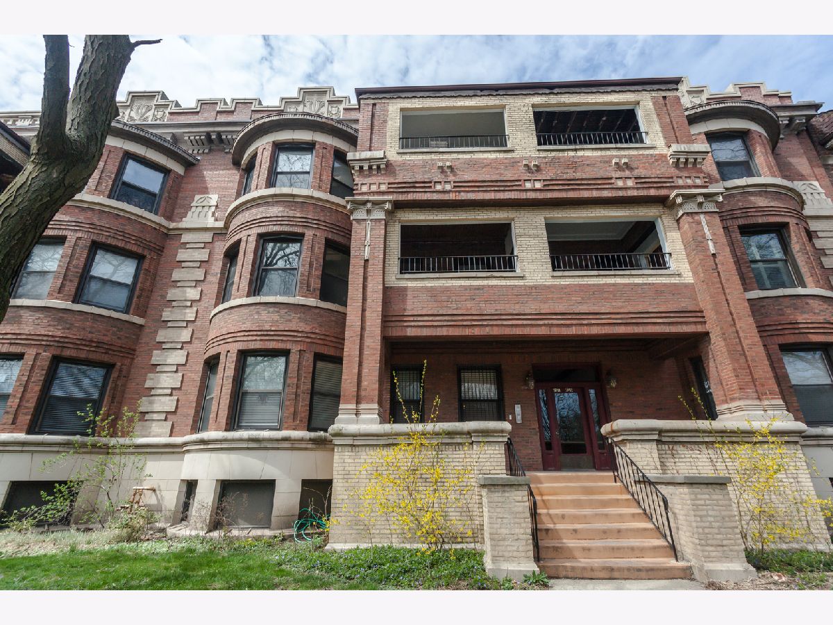 Condos & Townhomes & Homes Sold Historic Drexel Blvd Chicago Illinois, 5044 Drexel