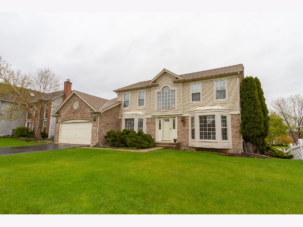 Homes Sold Estates Of Deer Crossing Hoffman Estates Illinois, 5304 Elliott