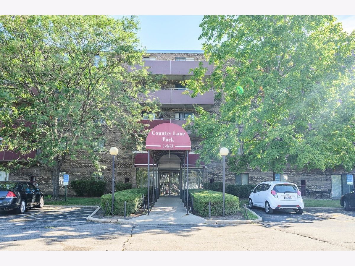 Condominiums Sold Country Lane Park Schaumburg Illinois, 1463 Mercury