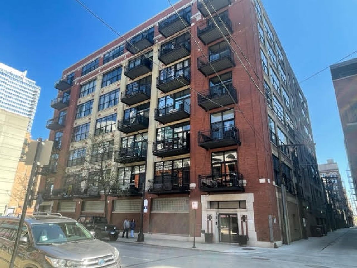 Condominiums Sold Olympia Lofts Chicago Illinois, 843 Adams