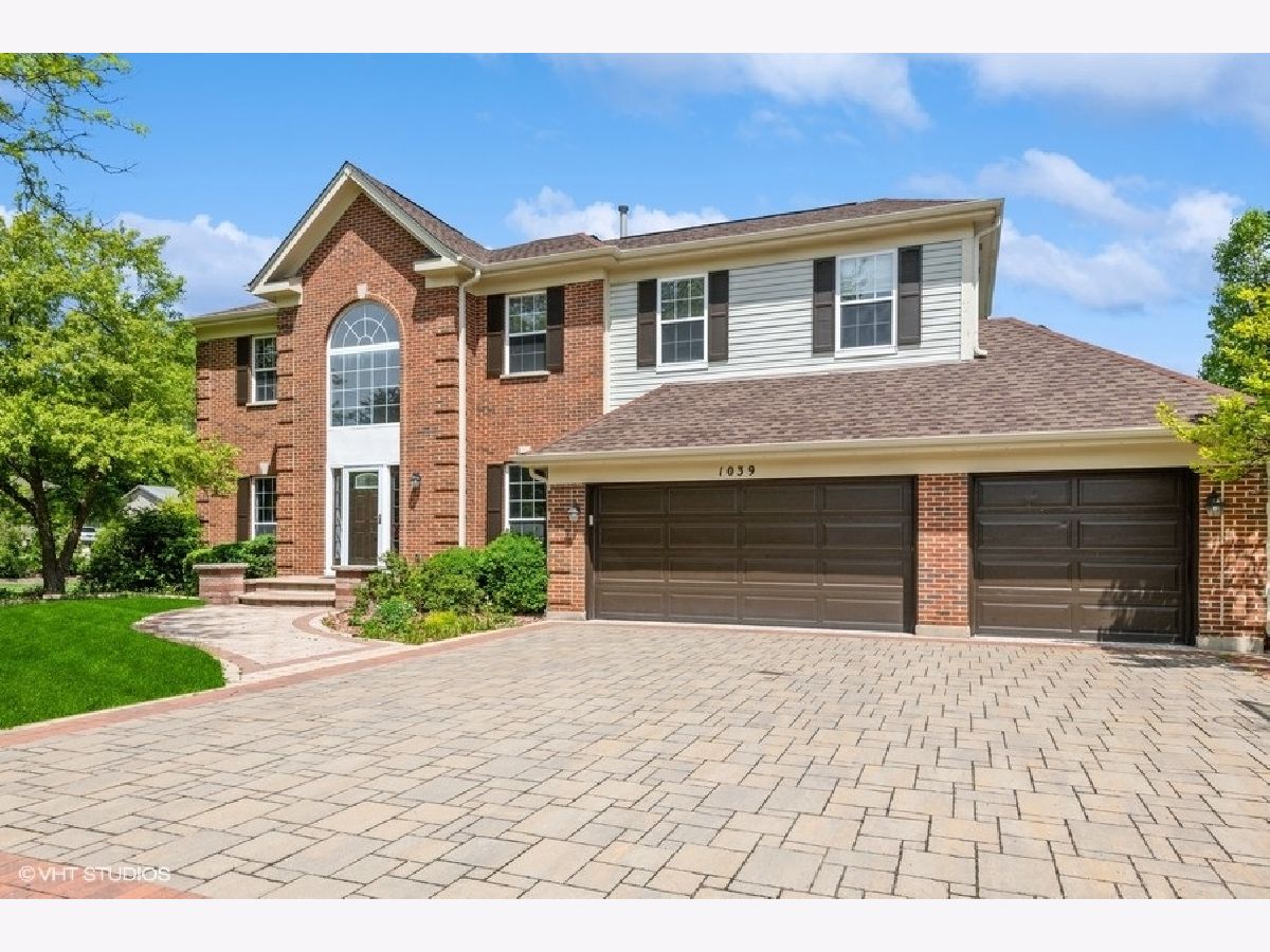 Homes Sold Victoria Woods Fox River Grove Illinois, 1039 Heather