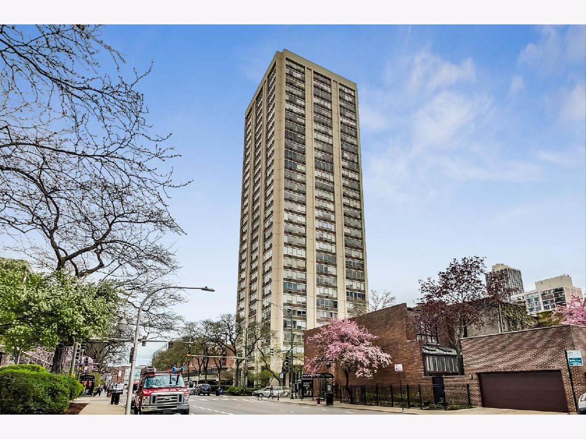 Condominiums Sold Faulkner House Chicago Illinois, 70 Burton