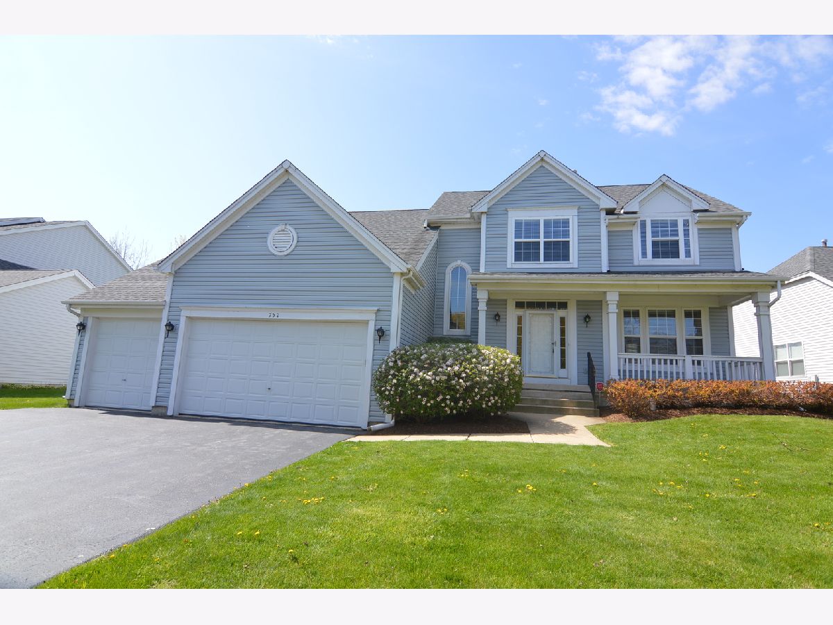 Homes Sold Riverwalk Port Barrington Illinois, 752 Brighton