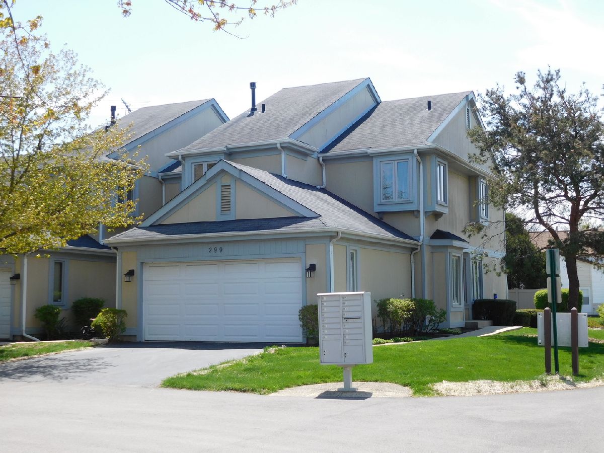 Townhomes Sold Park East Deerfield Illinois, 299 Tanager