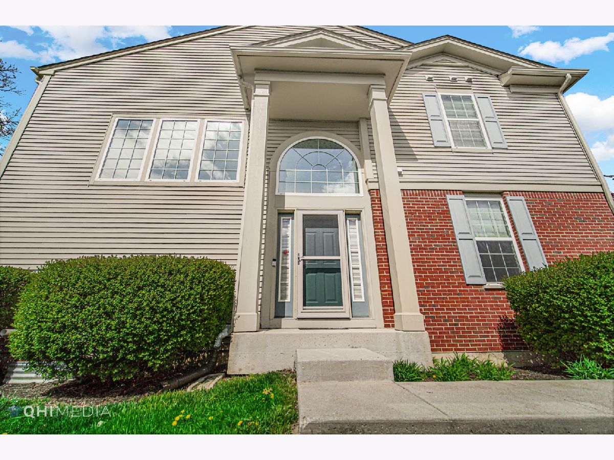 Townhomes & Condos Sold Forest Ridge Streamwood Illinois, 1503 Yellowstone