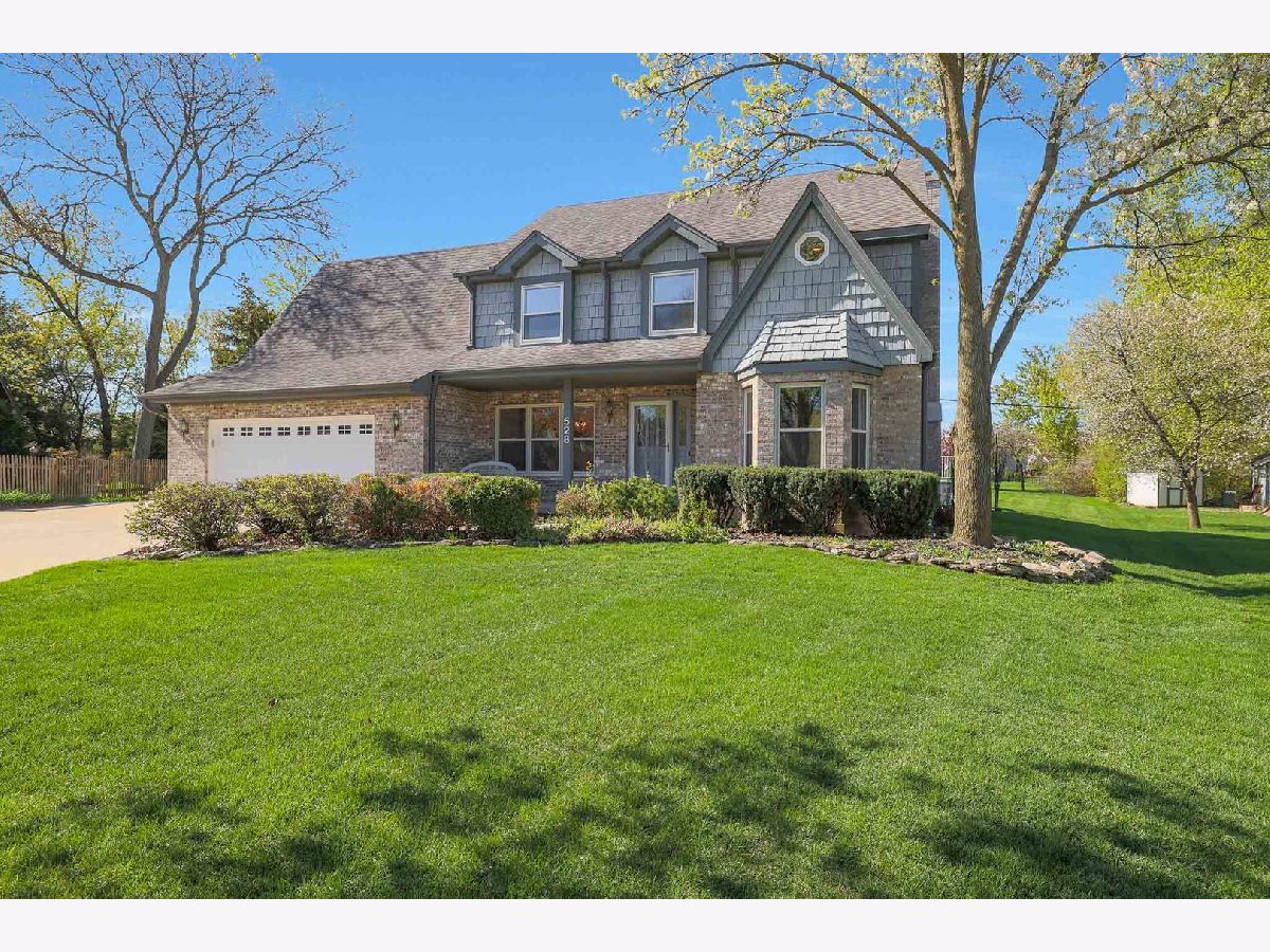 Homes Sold Country Creek Bartlett Illinois, 528 Camdon