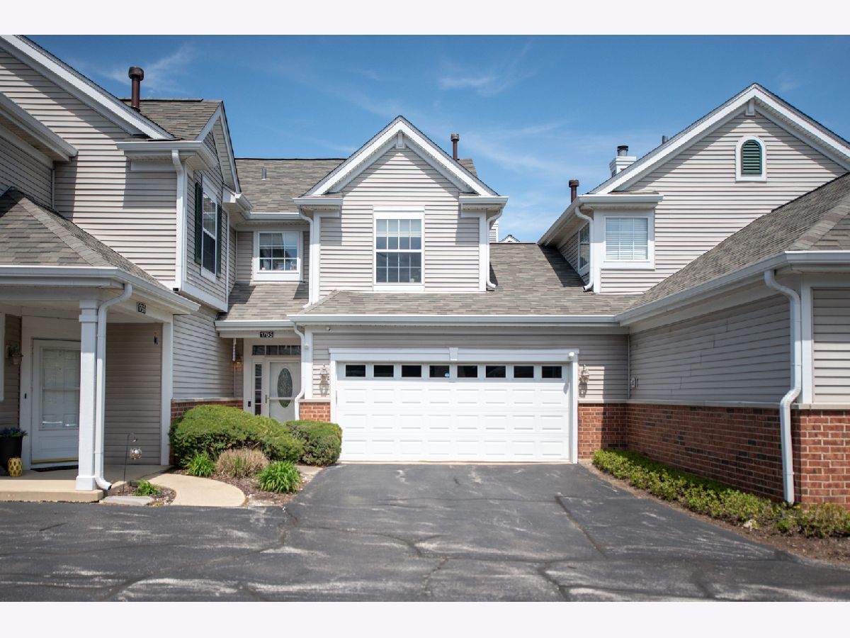 Townhomes & Homes Sold Briarcourt Villas Aurora Illinois, 1765 Pontarelli