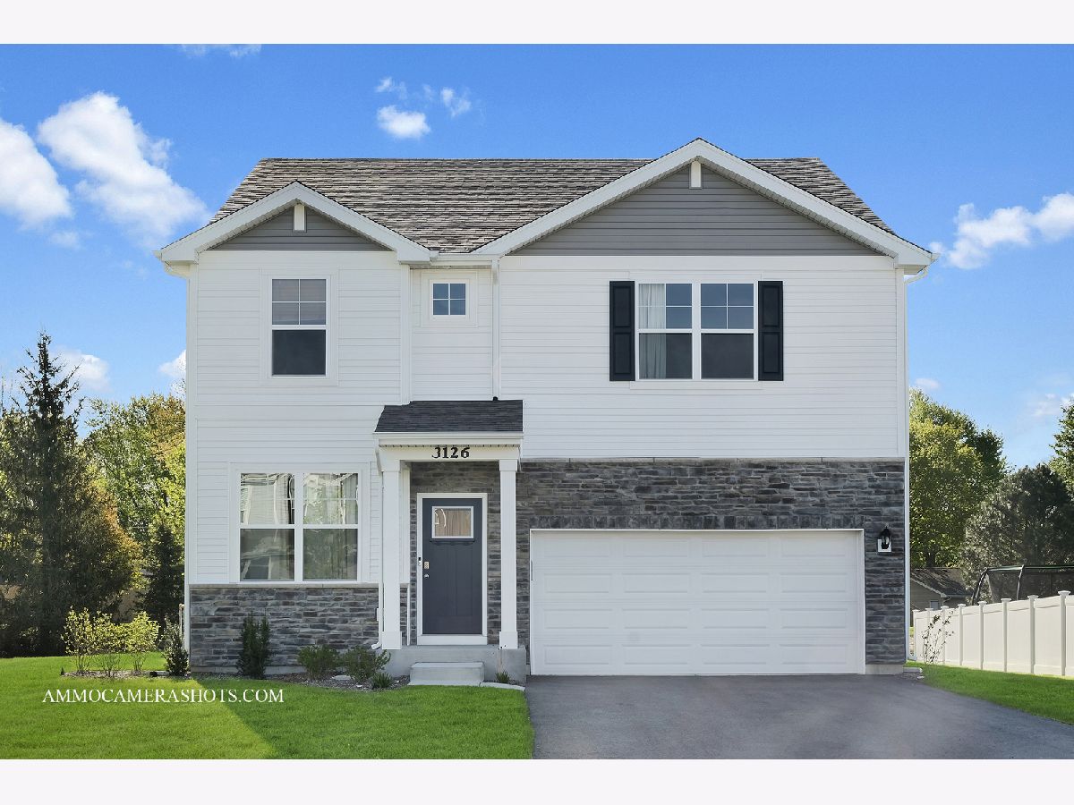 Homes & Townhomes Rented Grande Reserve Yorkville Illinois, 3126 Justice