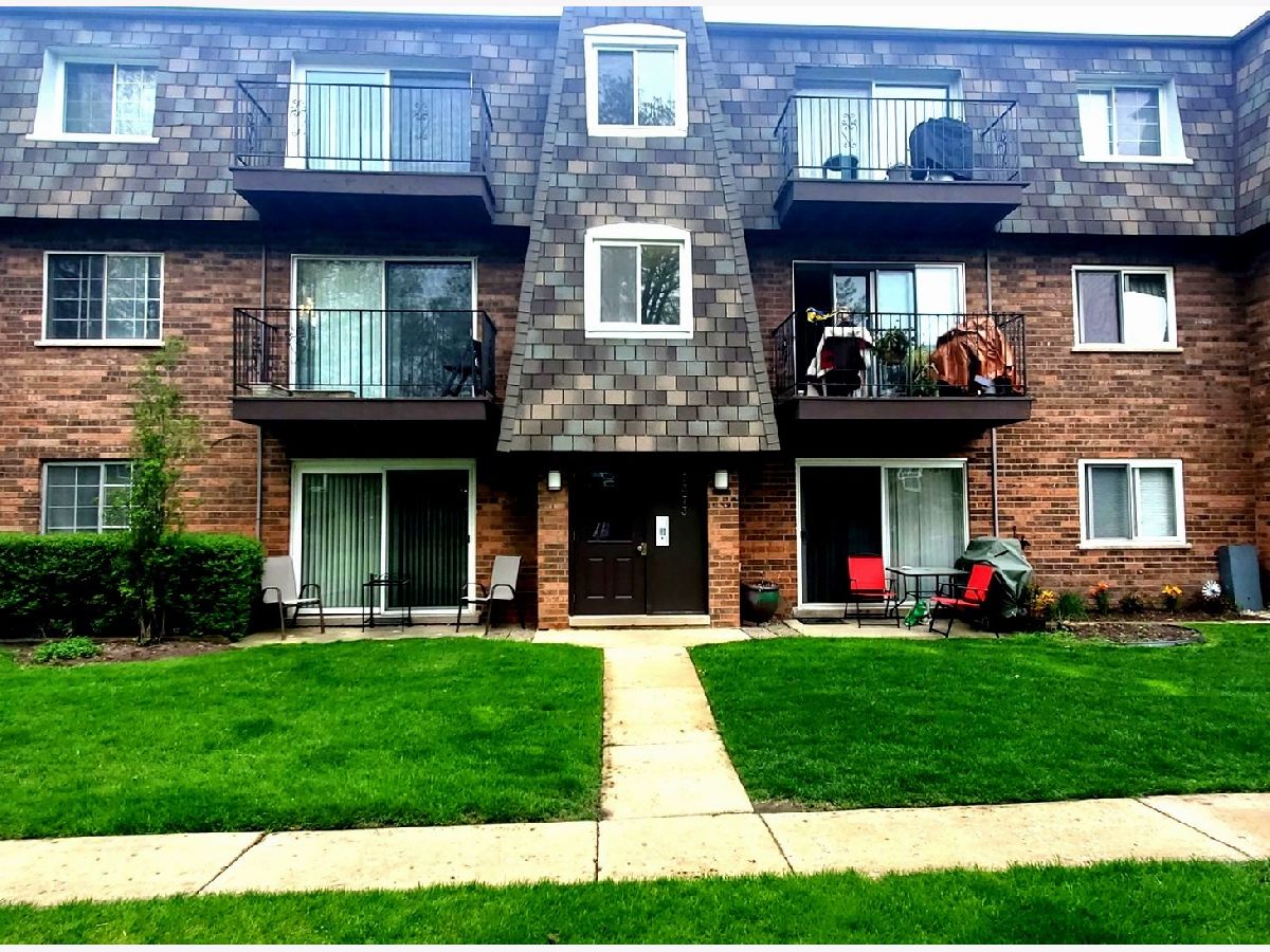 Bay Colony Des Plaines IL, Condominiums For Sale & For Rent Sadie