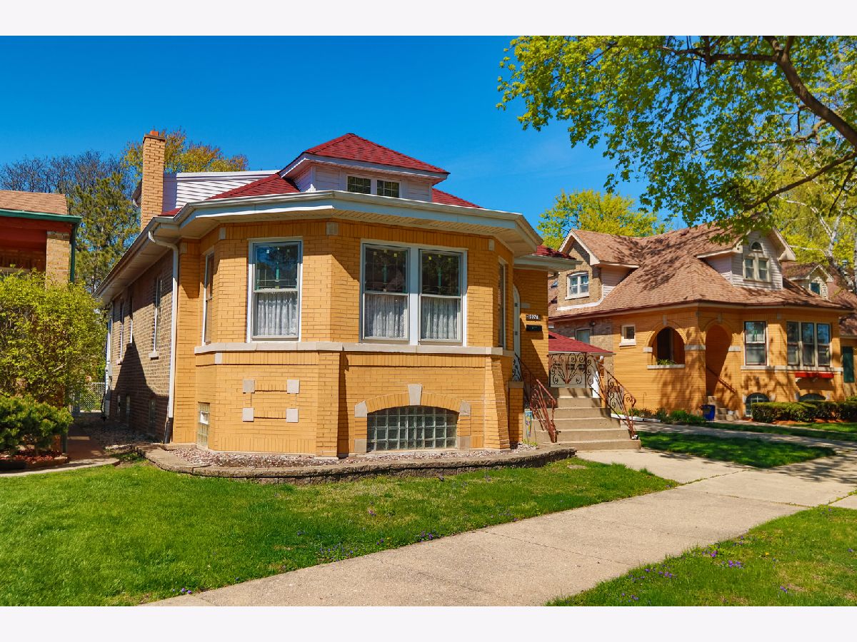 Homes Sold South Edgebrook Chicago Illinois, 5924 Miami