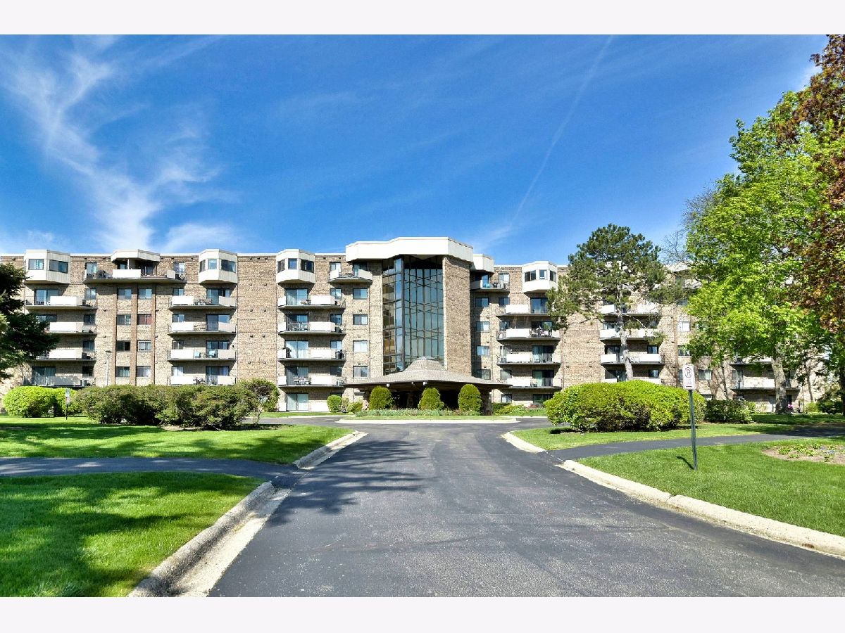 Condominiums Sold San Tropai Palatine Illinois, 1243 Baldwin