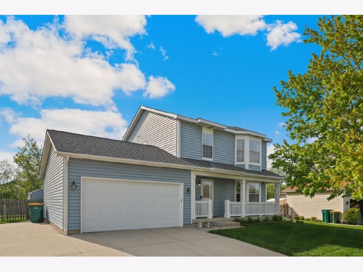 Homes & Townhomes & Condos Sold Country Towne Gurnee Illinois, 18224 Old Pine