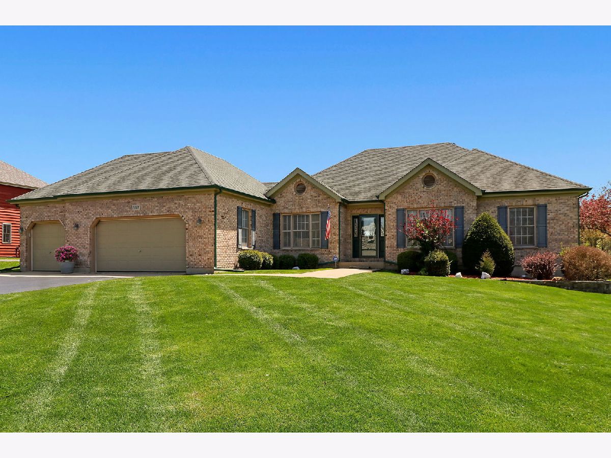 Homes Sold Terrace Hill Algonquin Illinois, 3551 Bunker Hill