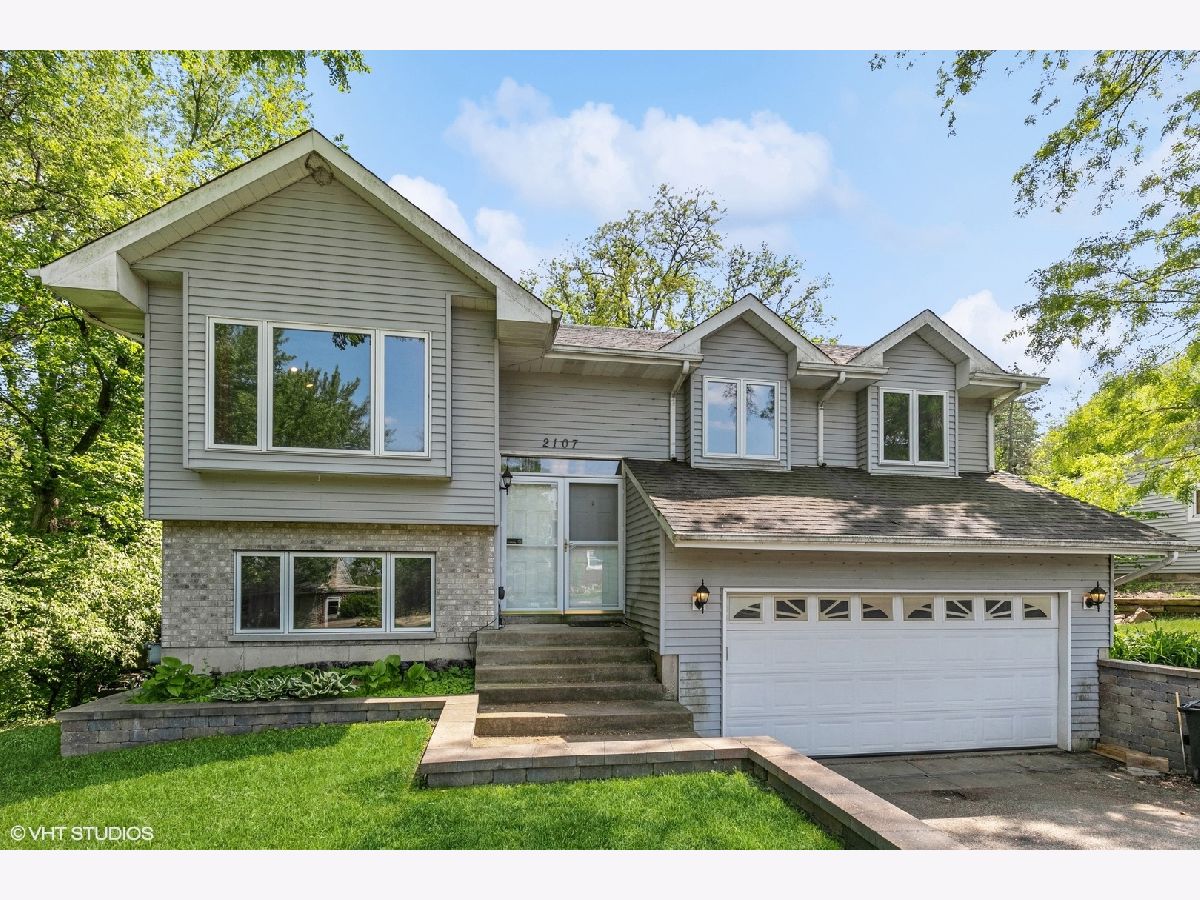 Homes Sold Venetian Gardens Fox River Grove Illinois, 2107 Evergreen