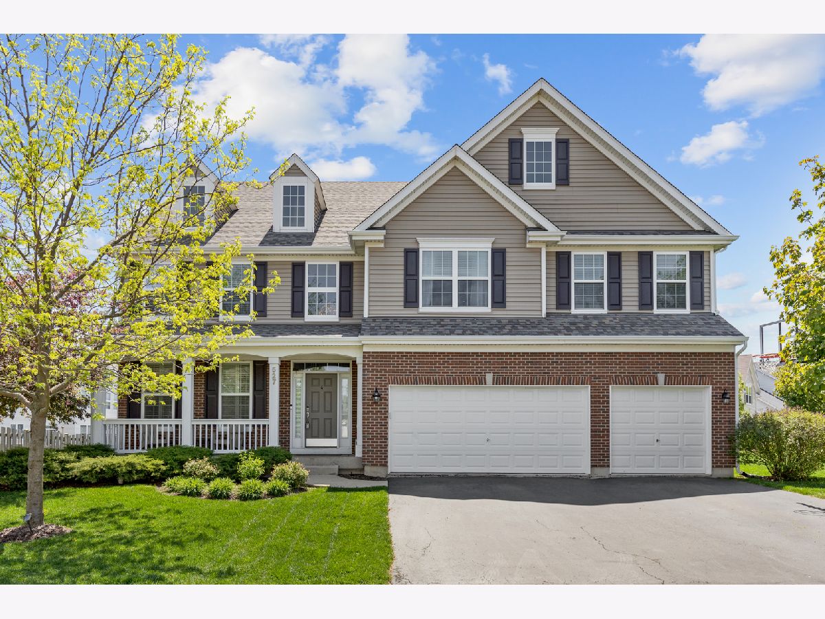 Homes Sold Prairie Trail Lake Villa Illinois, 527 Sagebrush