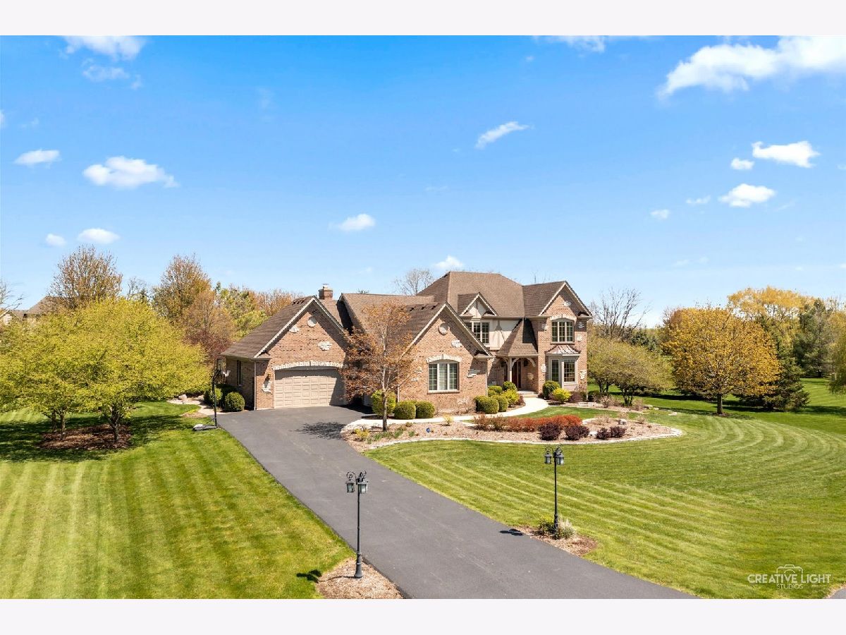 Homes Sold Campton Trail St Charles Illinois, 41W107 Campton Trail