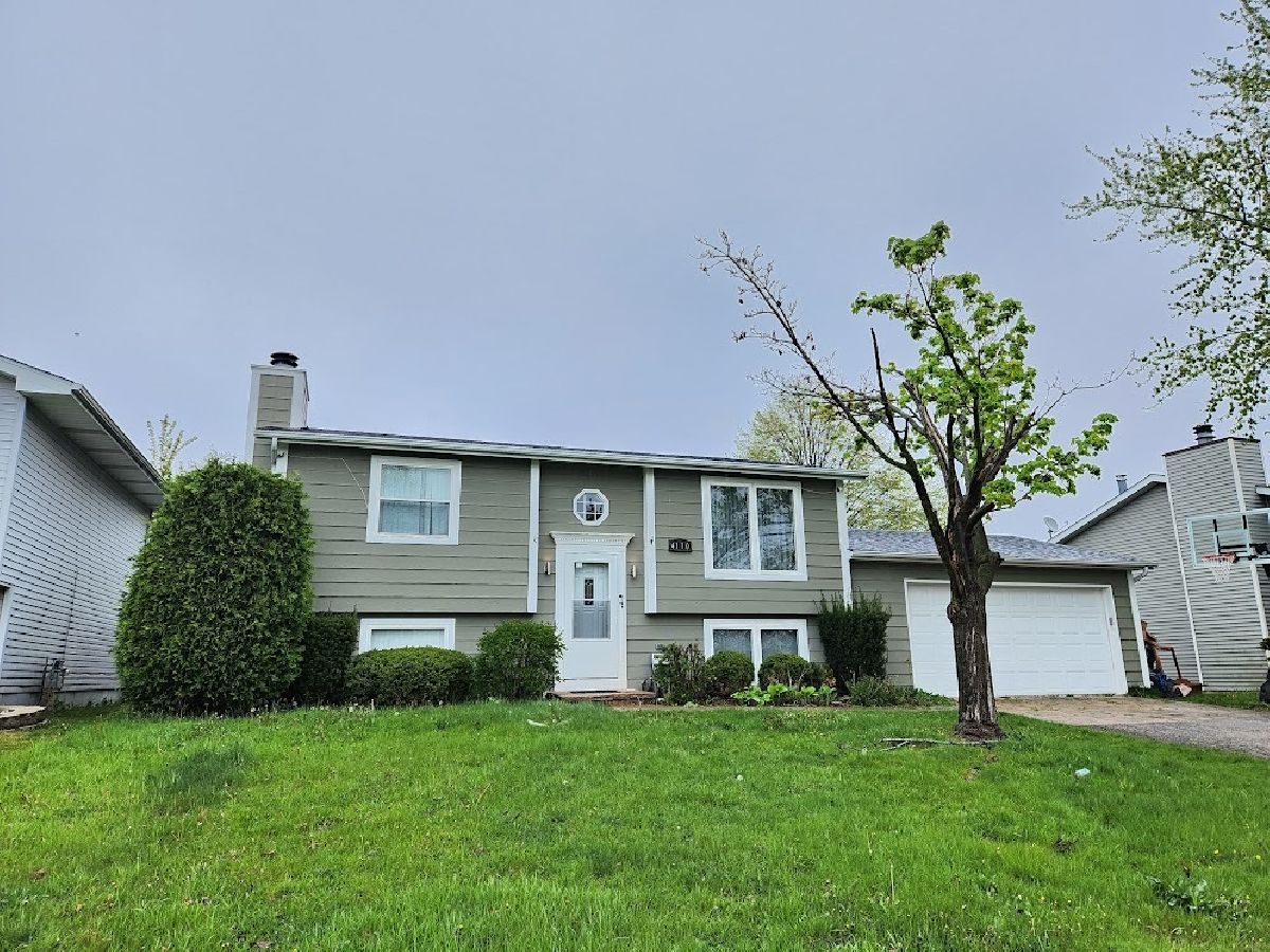 Homes & Condos & Townhomes Rented Lorelei Acres Zion Illinois, 4110 Luckie