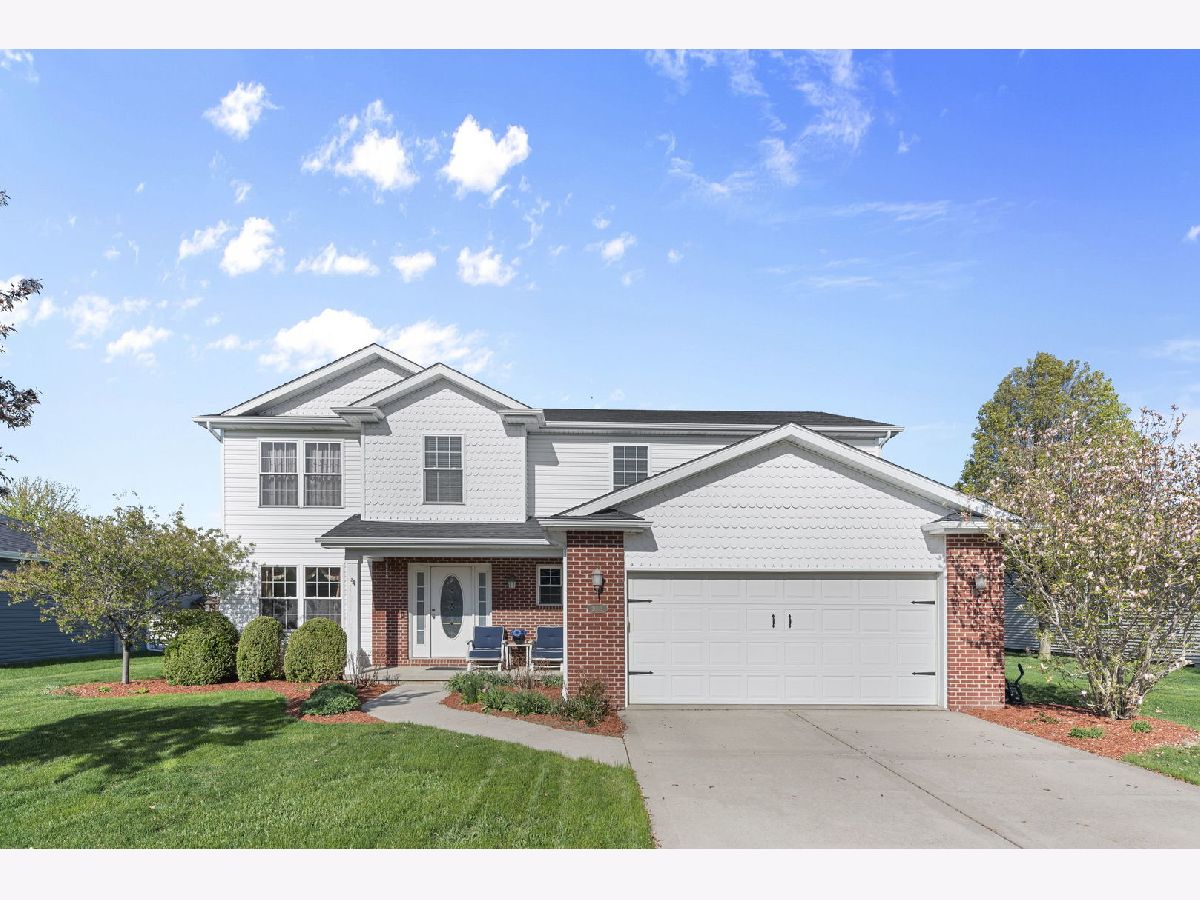 Homes & Townhomes Sold Meadowbrook Bourbonnais Illinois, 2005 Brook Stone