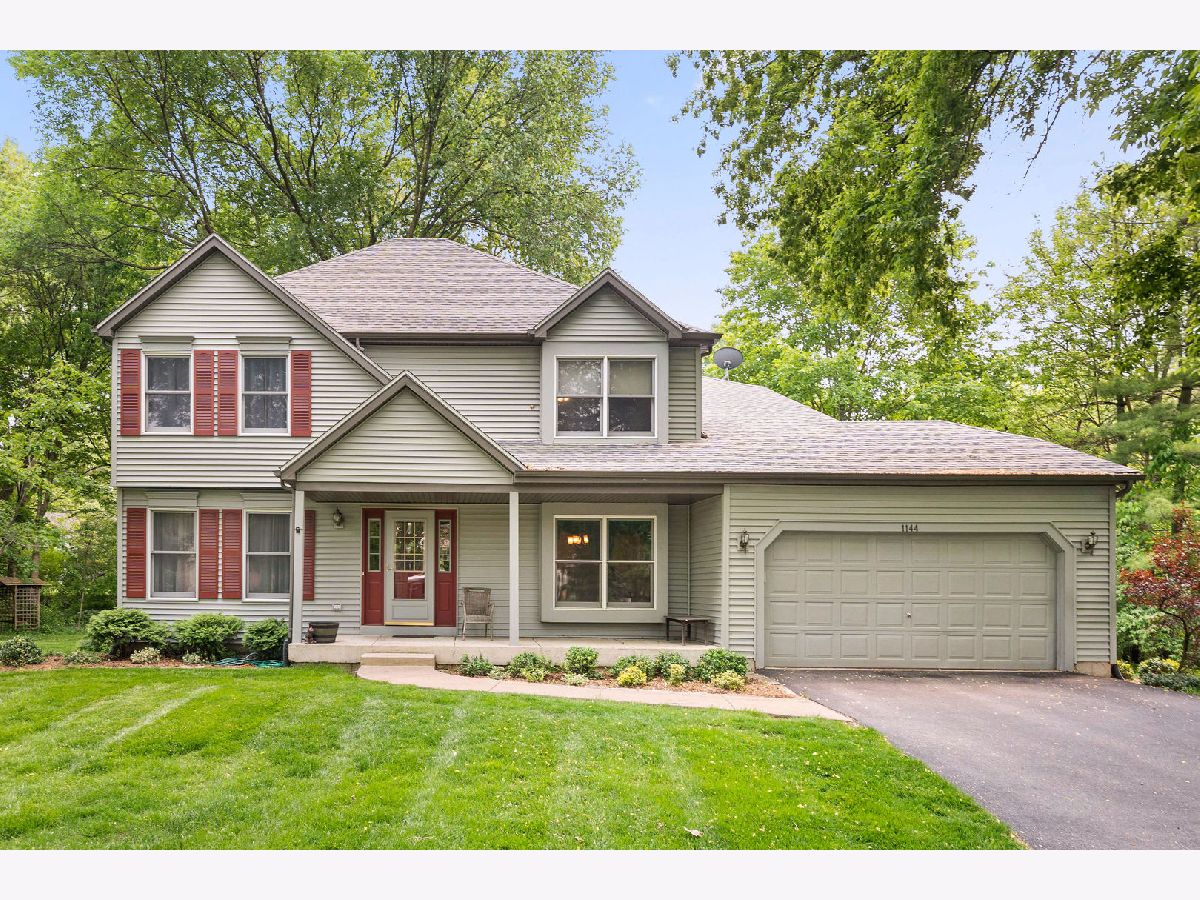 Homes & Condos & Townhomes Sold Breton Manor Batavia Illinois, 1144 Miller