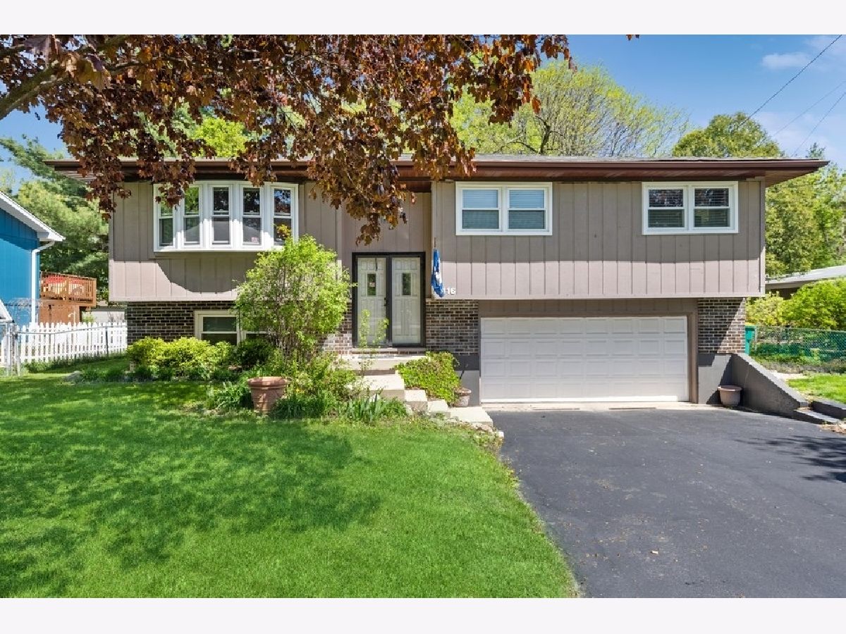 Homes & Condos & Townhomes Sold Mcintosh Westmont Illinois, 116 Traube